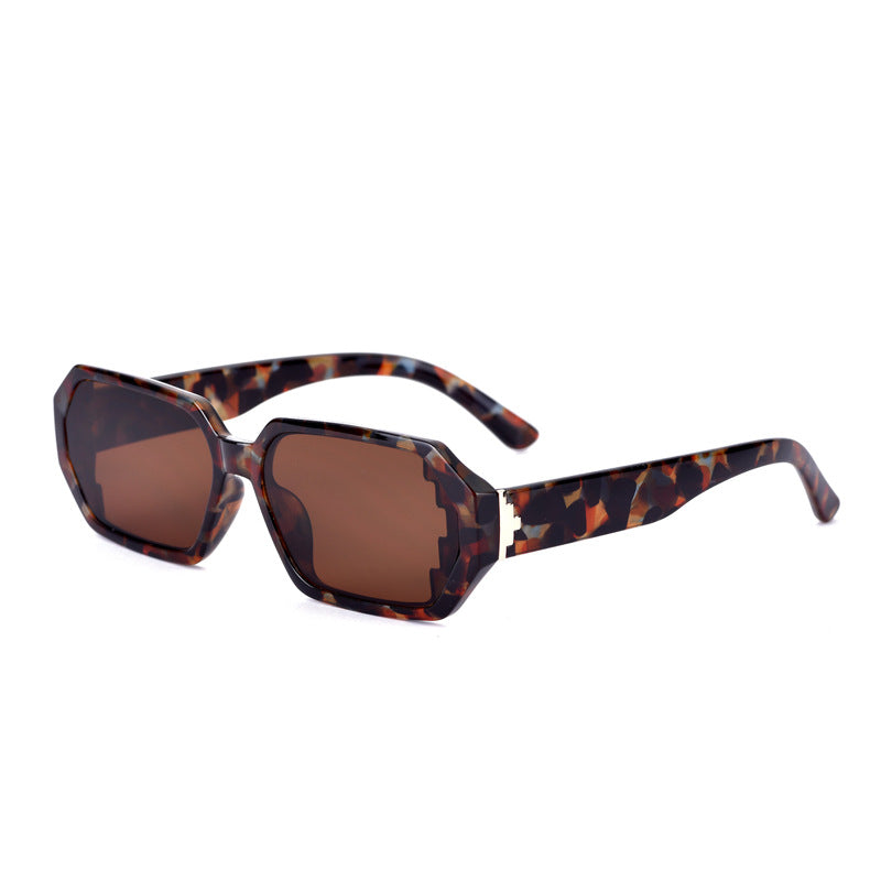 Wholesale Small Frame Irregular PC Sunglasses